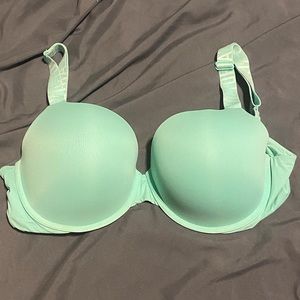 Teal Victoria’s Secret bra